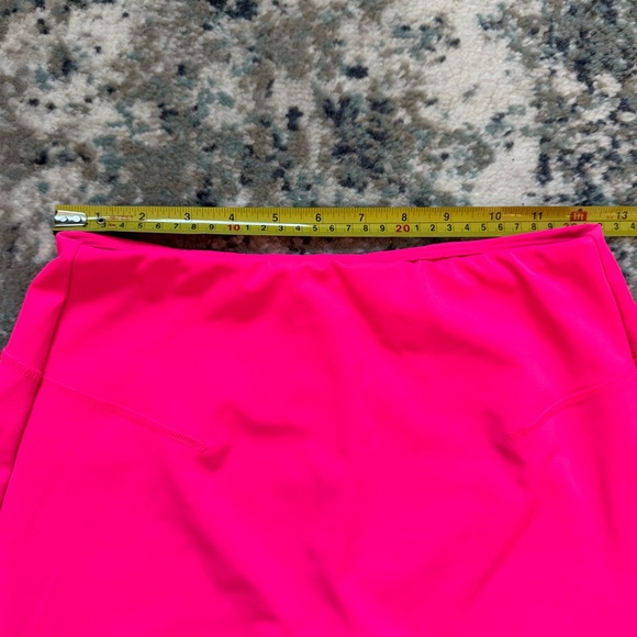 Old Navy Powersoft Hot Pink Mini Skort Skirt Pockets Small Athletic Sporty Gym - Picture 7 of 8